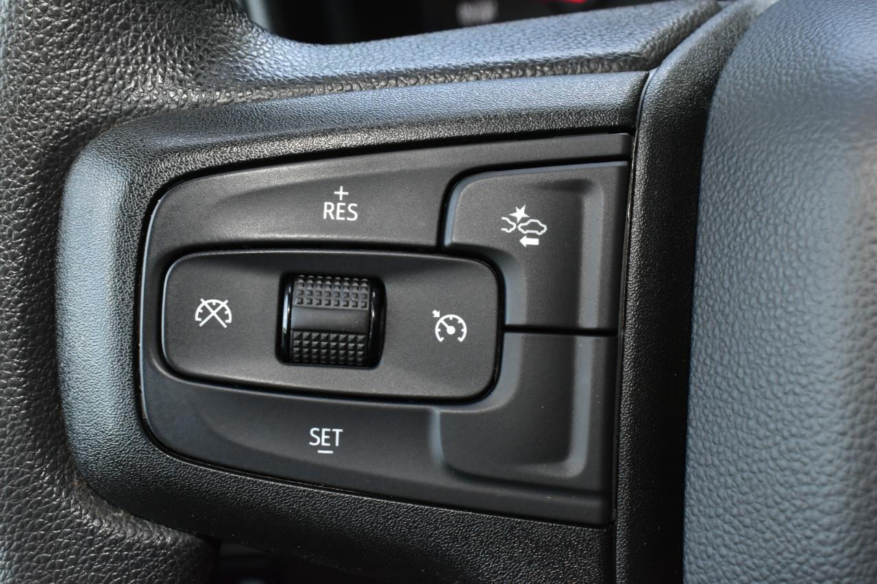 Chevrolet Silverado 1500 2WD Crew Cab 147" Custom 2024