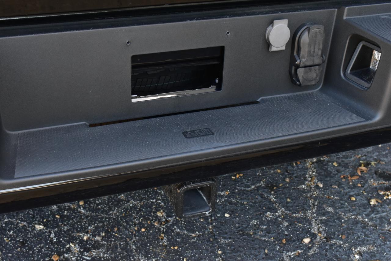 Ford F-150 STX 2WD SuperCrew 5.5' Box 2025