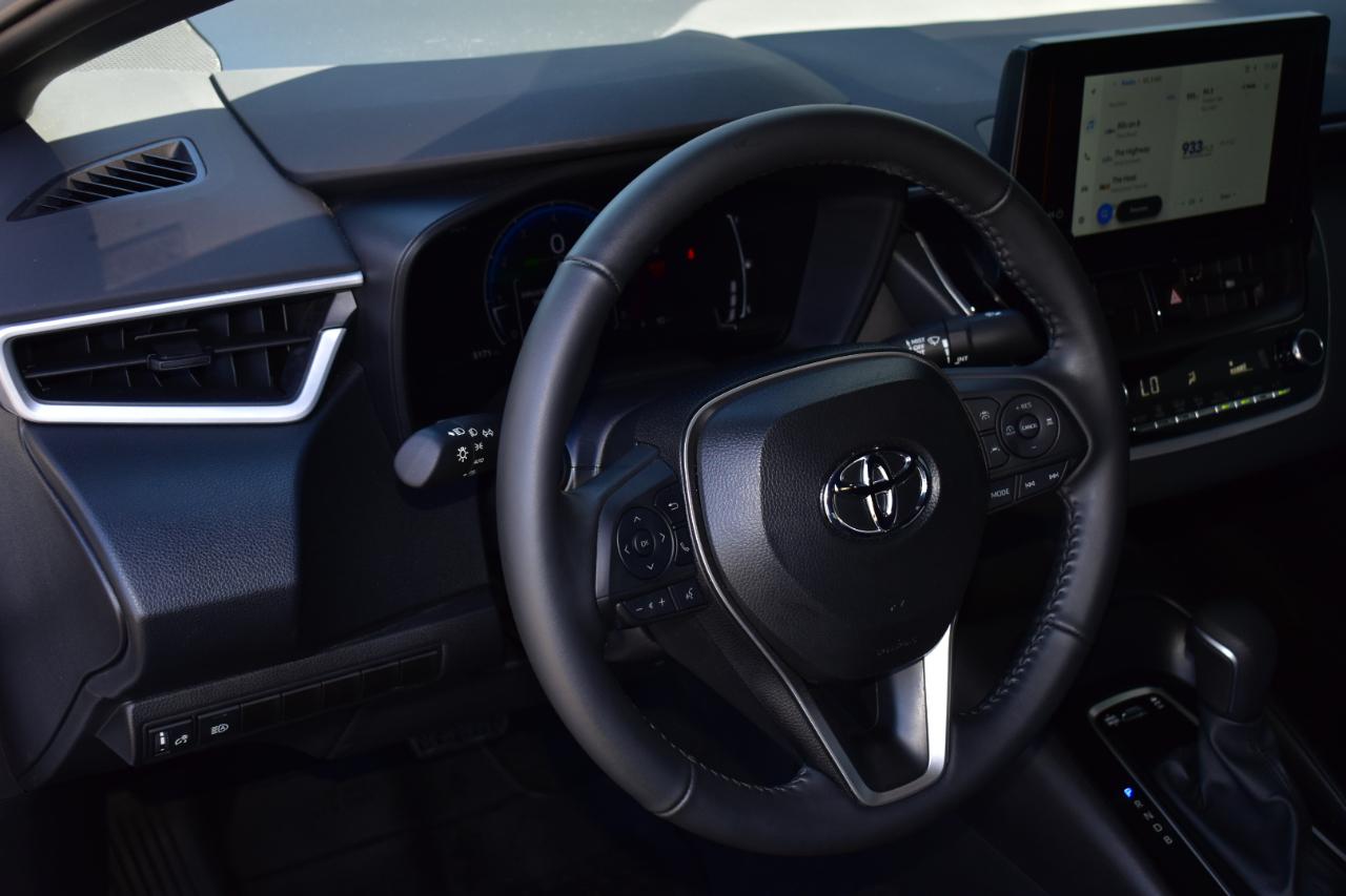 Toyota Corolla SE CVT (Natl) 2026