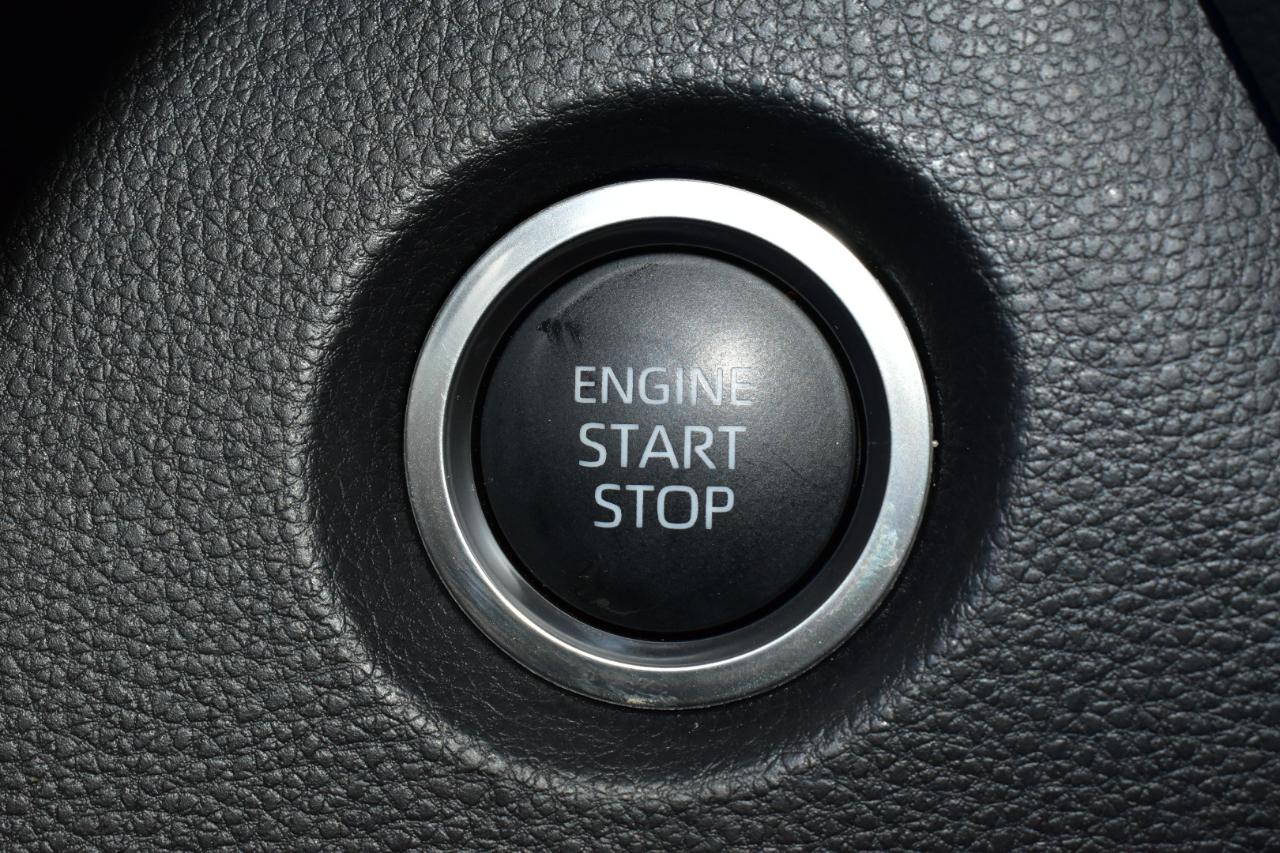 Toyota Corolla SE CVT (Natl) 2026