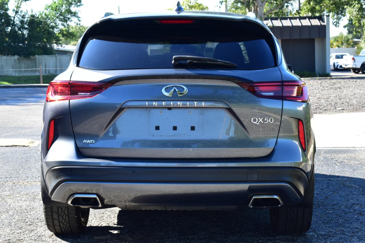 Infiniti QX50 LUXE AWD 2022
