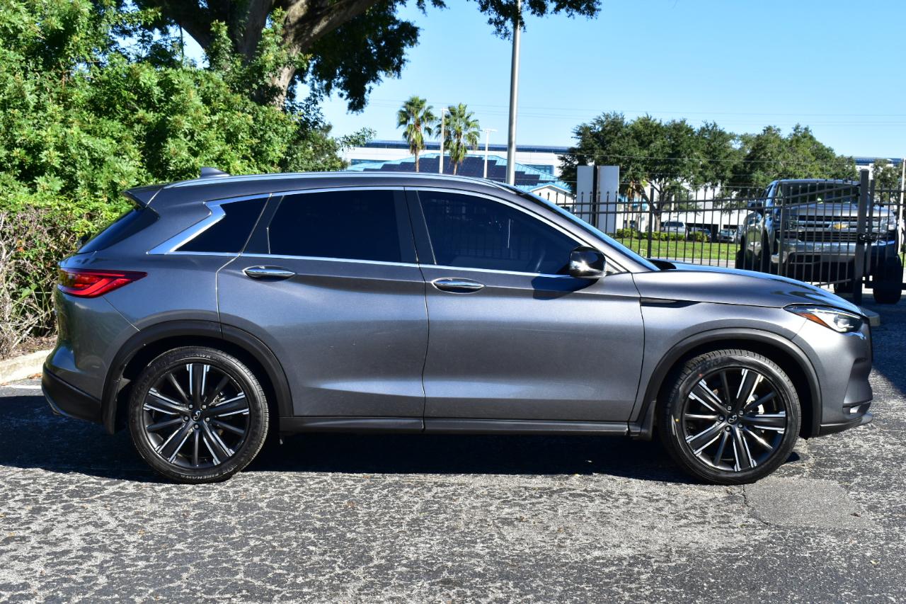 Infiniti QX50 LUXE AWD 2022