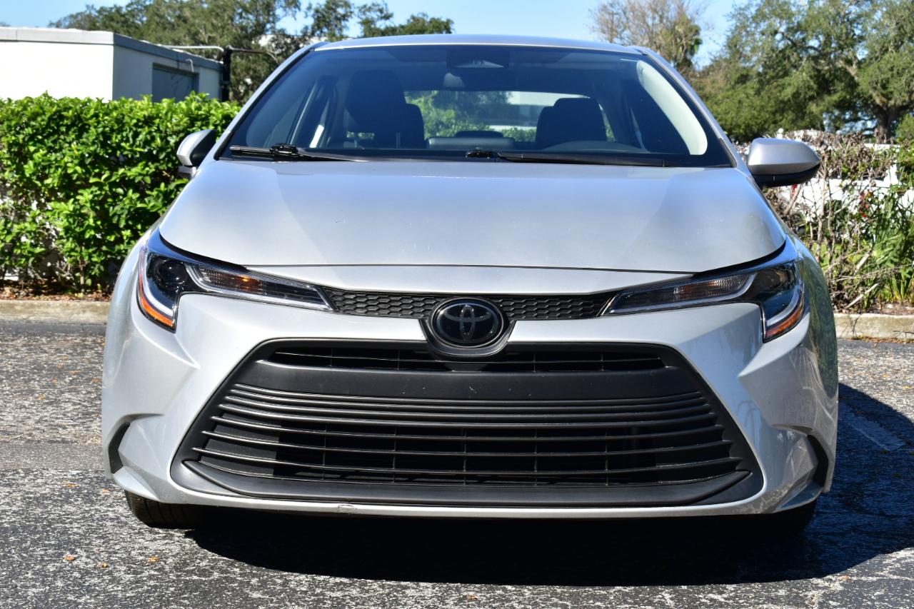 Toyota Corolla LE CVT (Natl) 2025