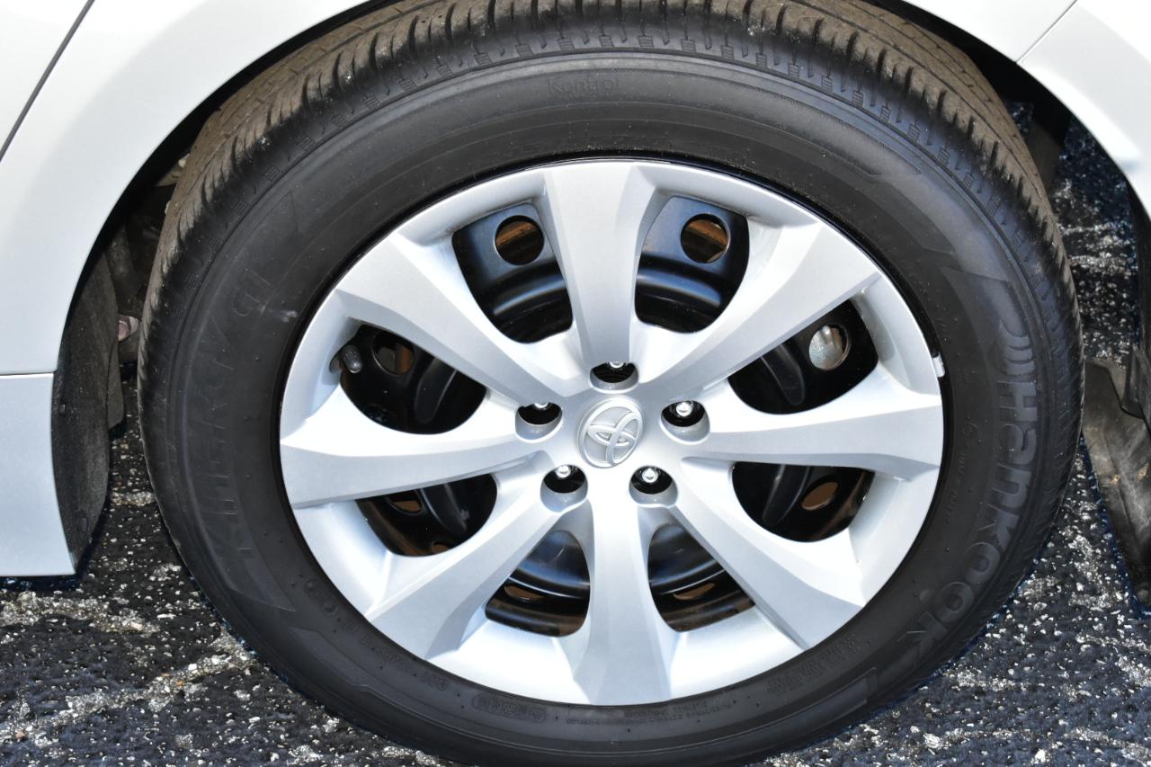 Toyota Corolla LE CVT (Natl) 2025