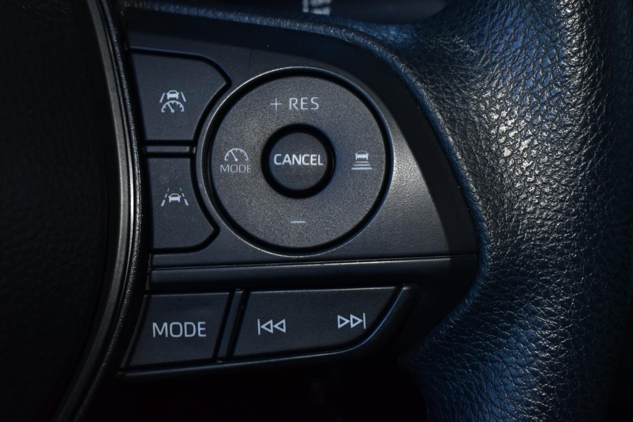 Toyota Corolla LE CVT (Natl) 2026