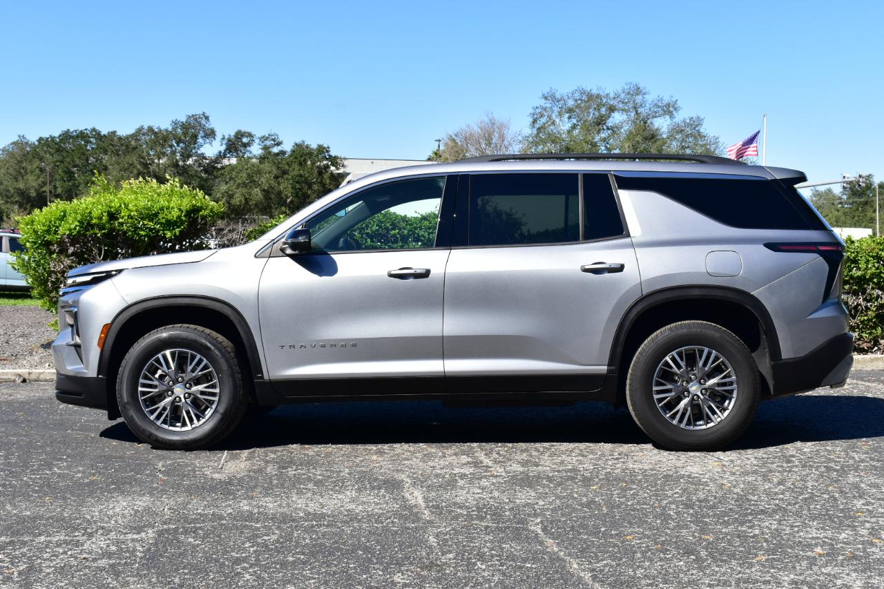 Chevrolet Traverse FWD 4dr LT w/1LT 2025