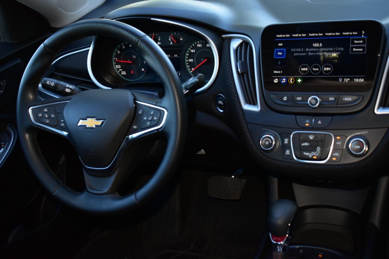 Chevrolet Malibu 4dr Sdn RS 2024