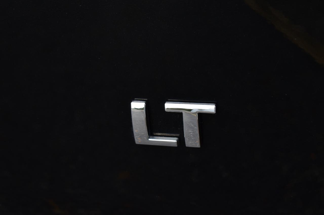 Chevrolet Traverse FWD 4dr LT Cloth w/1LT 2023