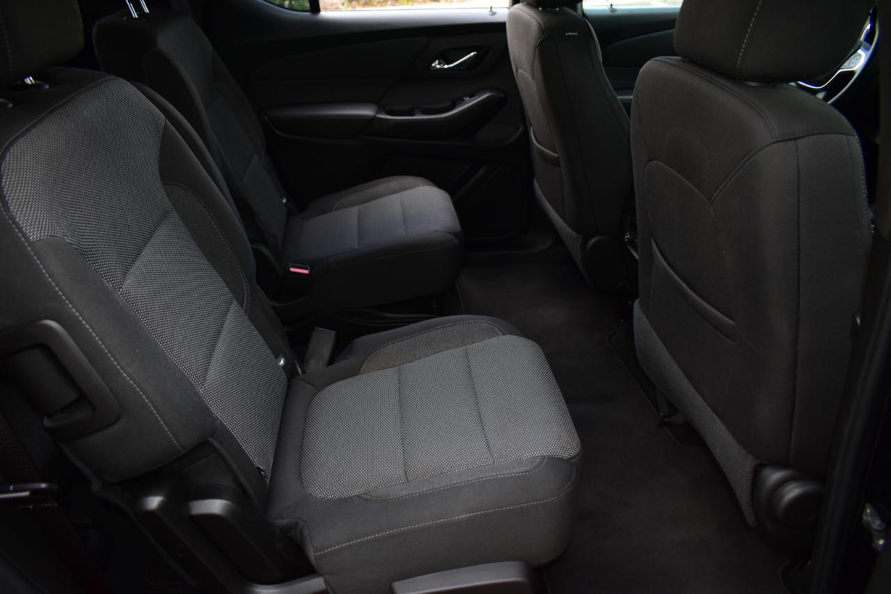 Chevrolet Traverse FWD 4dr LT Cloth w/1LT 2023