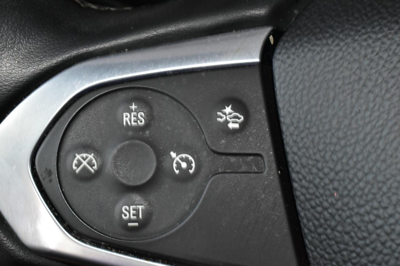 Chevrolet Traverse FWD 4dr LT Cloth w/1LT 2023