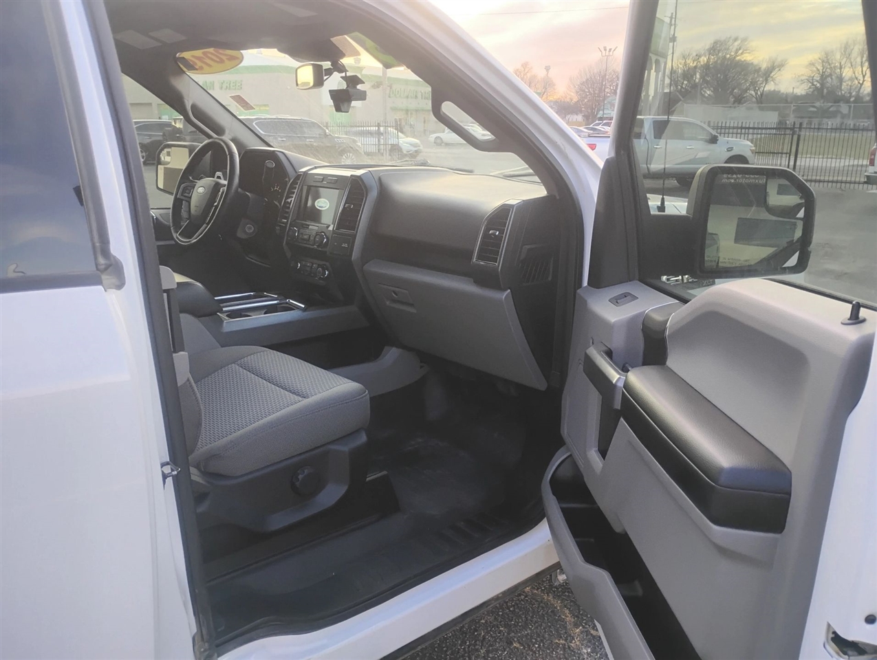 Ford F-150 XLT SuperCab 6.5-ft. Bed 4WD 2019