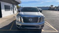 2017 Nissan Titan 