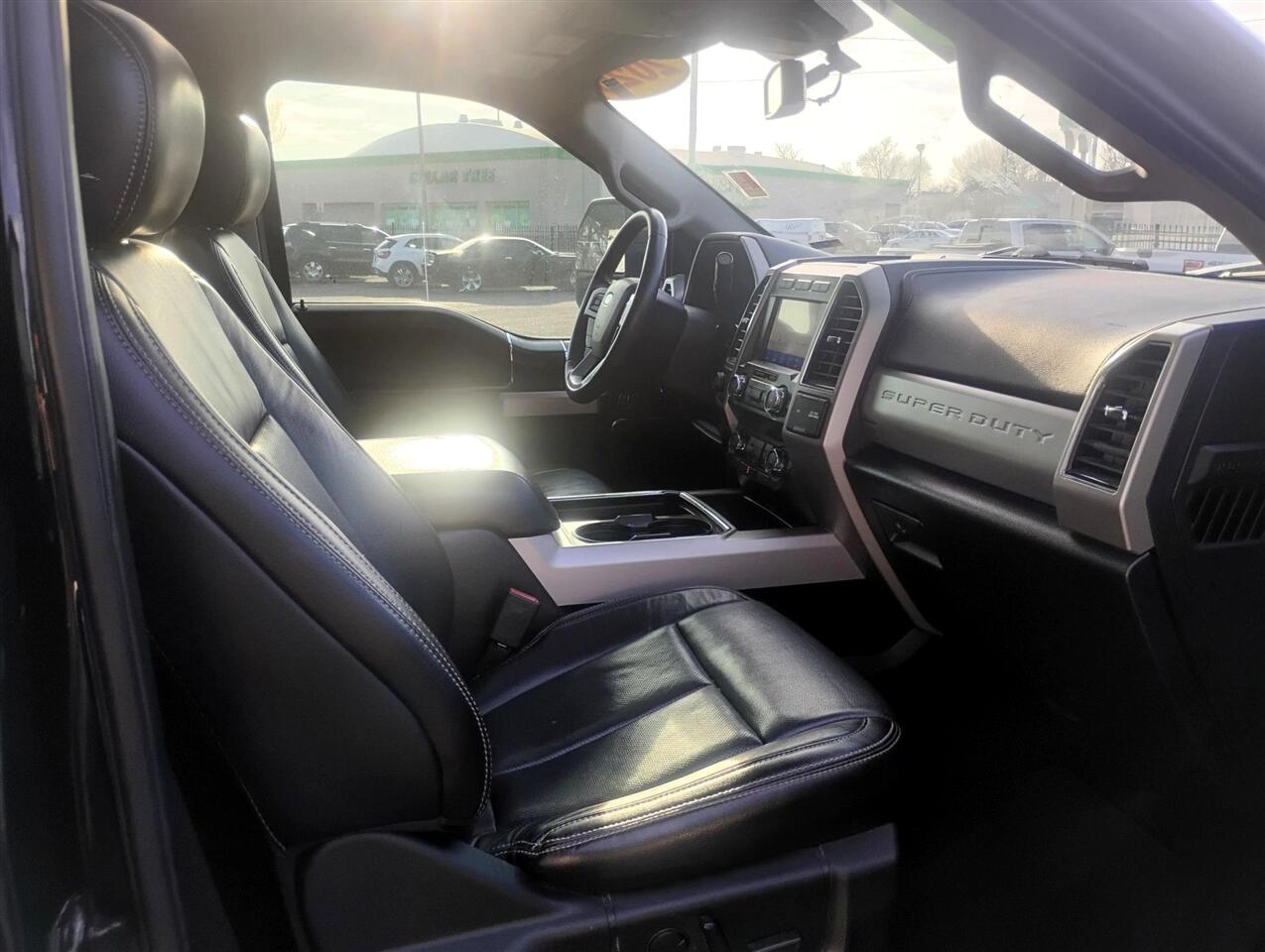 Ford F-350 SD Lariat Crew Cab Long Bed 4WD 2020