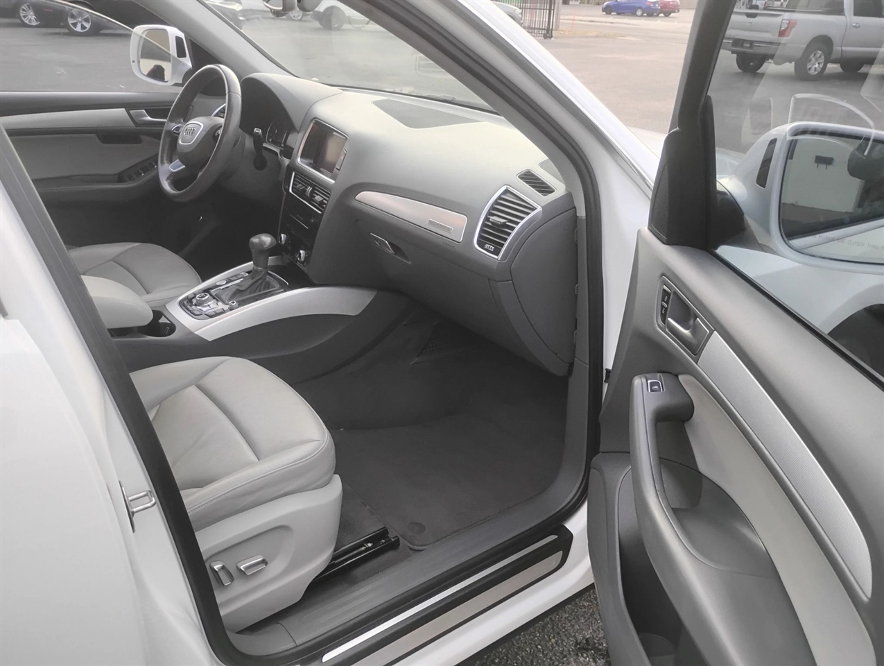 Audi Q5 2.0T Premium Plus quattro 2015