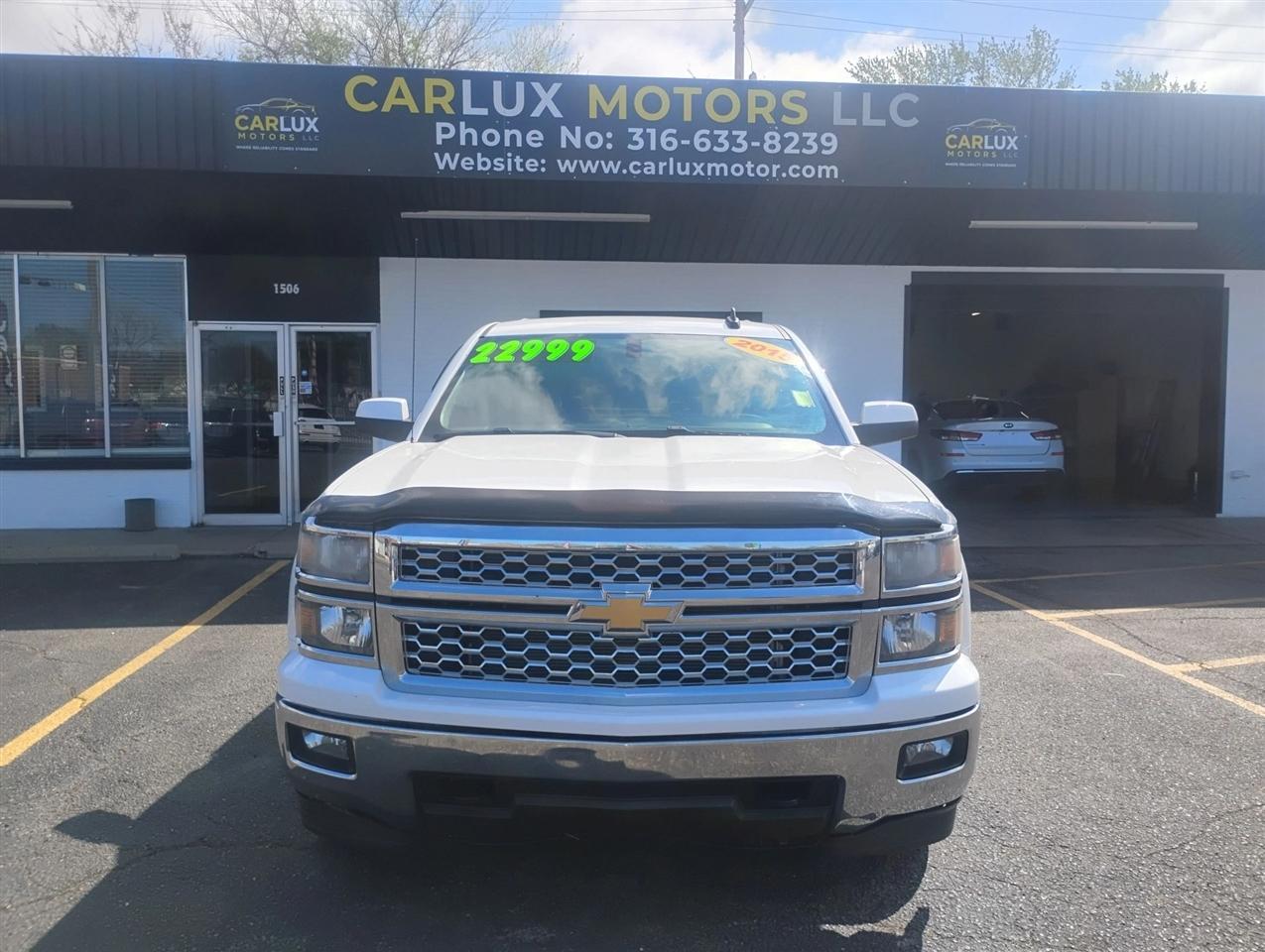 View vehicle photo 3