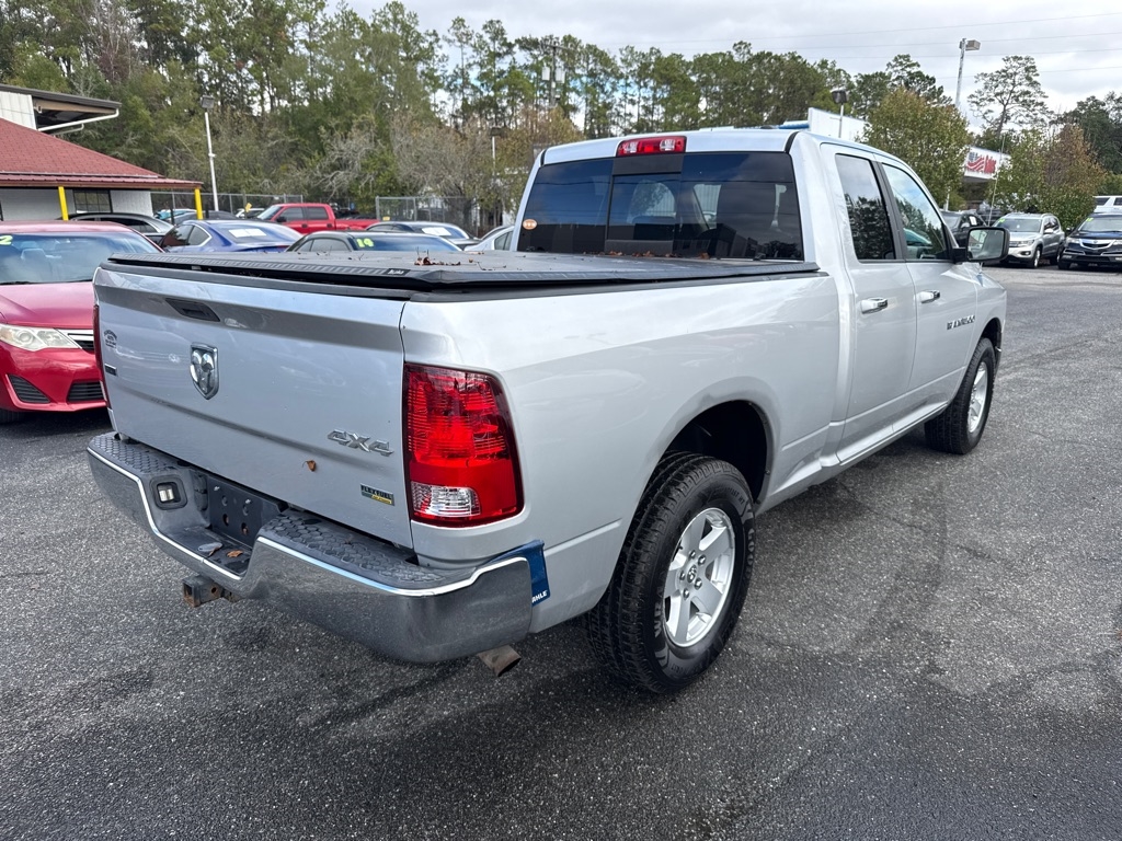 RAM 1500 SLT Quad Cab 4WD 2011