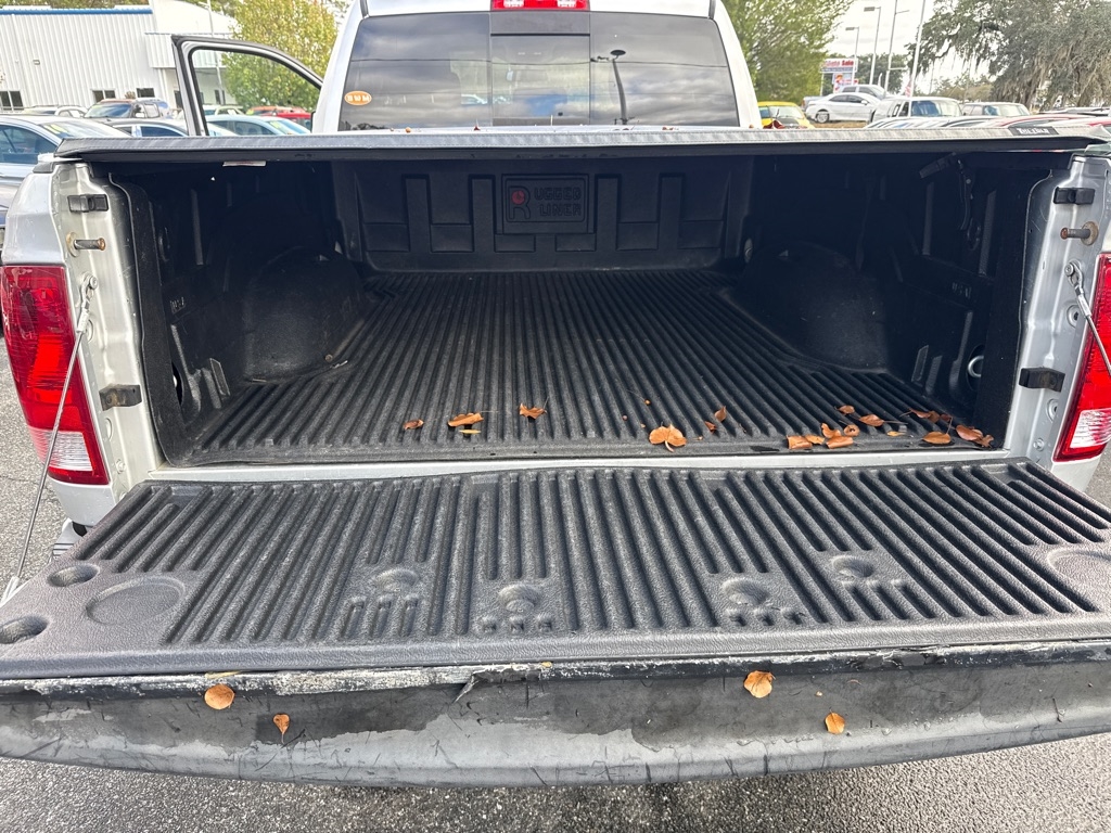 RAM 1500 SLT Quad Cab 4WD 2011