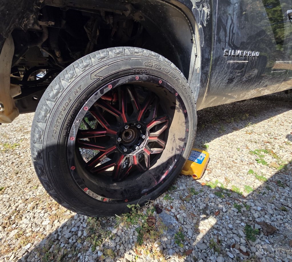 Chevrolet Silverado 1500 LT Ext. Cab 2WD 2011 Chevrolet Silverado 1500 LT Ext. Cab 2WD 2011