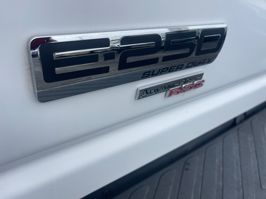 Ford Econoline E-250 2012 Ford Econoline E-250 2012