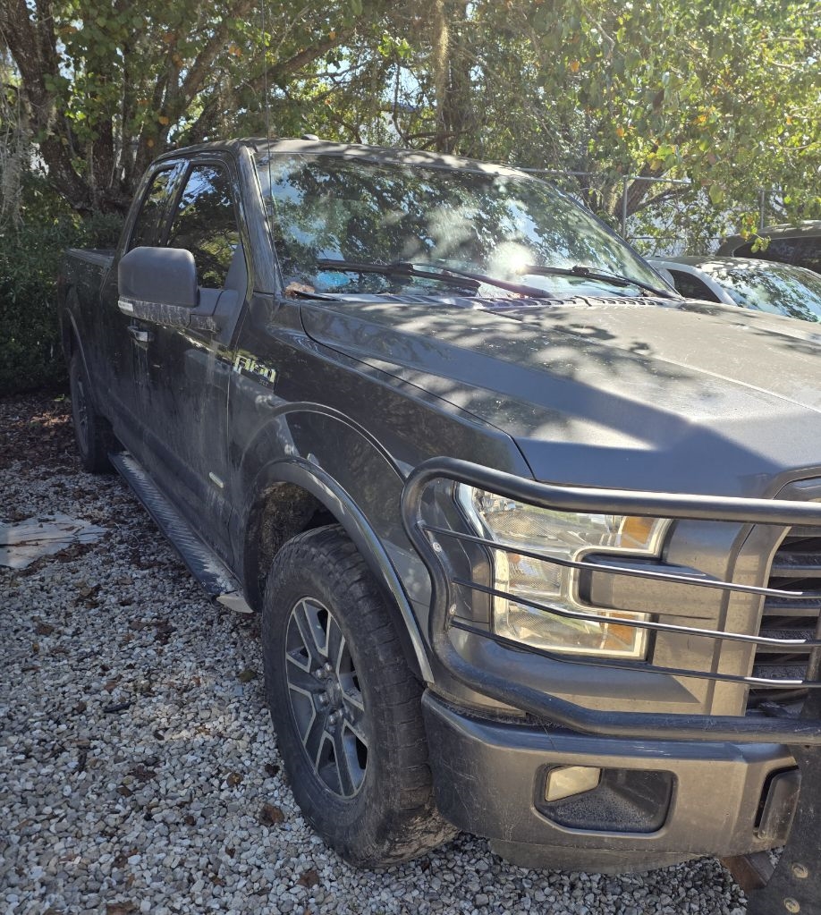 Ford F-150 XL SuperCab 8-ft. Bed 4WD 2015 Ford F-150 XL SuperCab 8-ft. Bed 4WD 2015