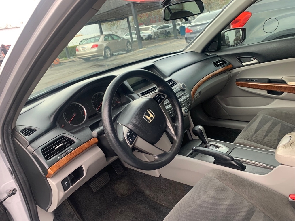 Honda Accord EX Sedan AT 2011 Honda Accord EX Sedan AT 2011