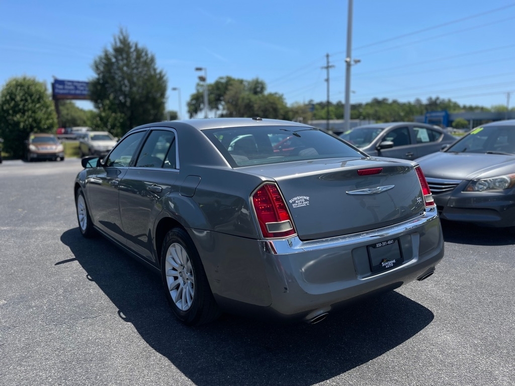 Chrysler 300 Base 2012 Chrysler 300 Base 2012