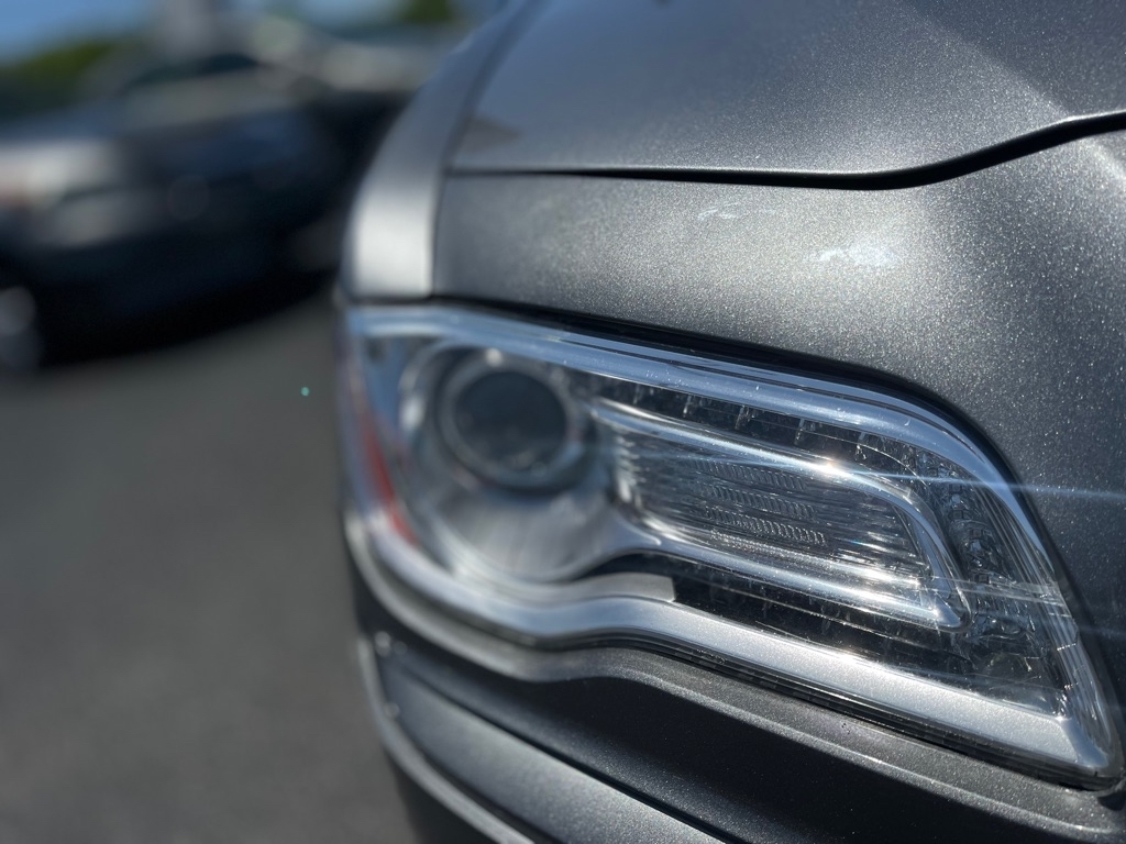 Chrysler 300 Base 2012 Chrysler 300 Base 2012