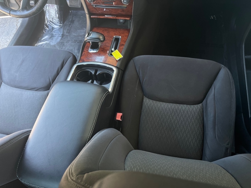 Chrysler 300 Base 2012 Chrysler 300 Base 2012