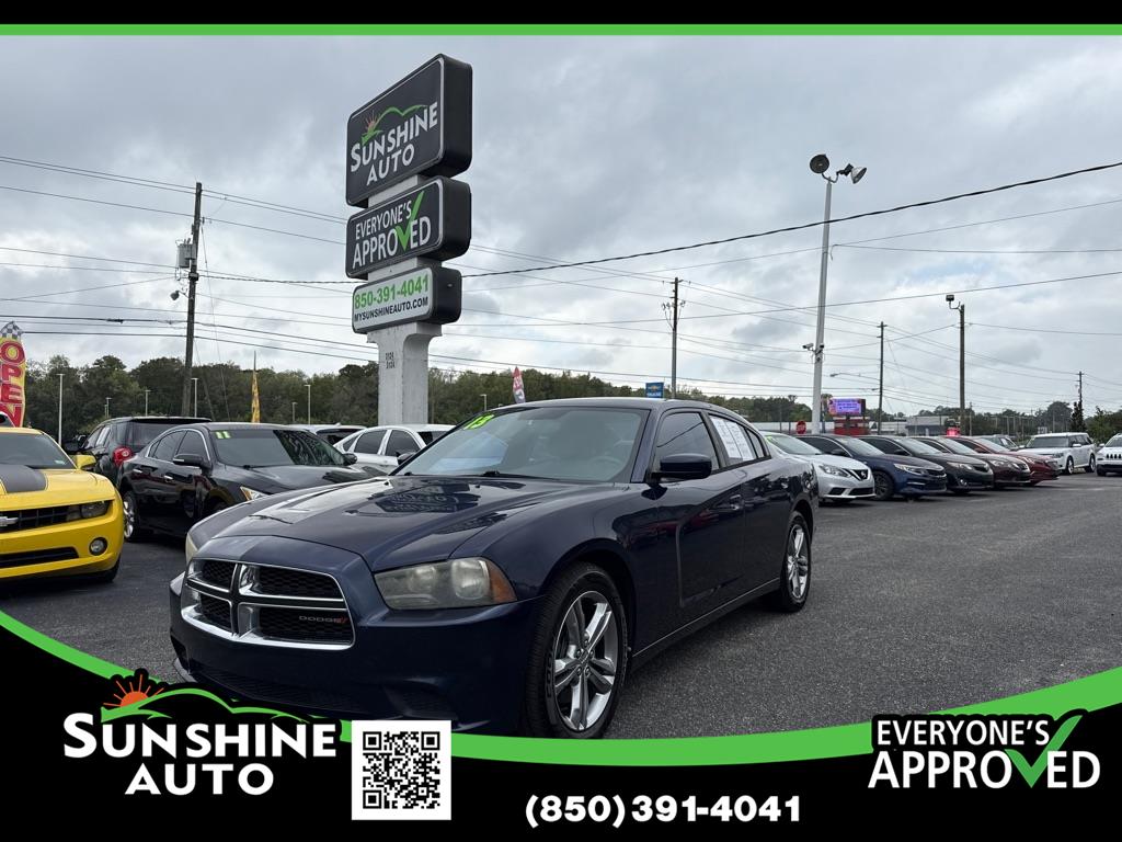 2013 Dodge Charger SE's photo