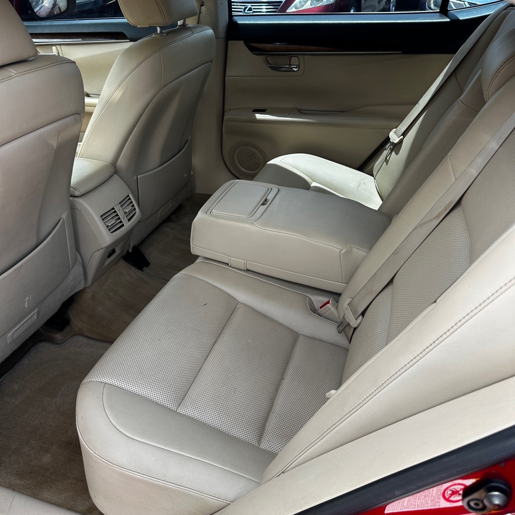 Lexus ES 350 Sedan 2015 Lexus ES 350 Sedan 2015