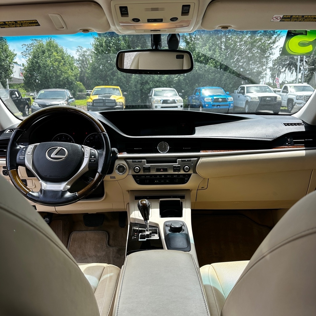 Lexus ES 350 Sedan 2015 Lexus ES 350 Sedan 2015