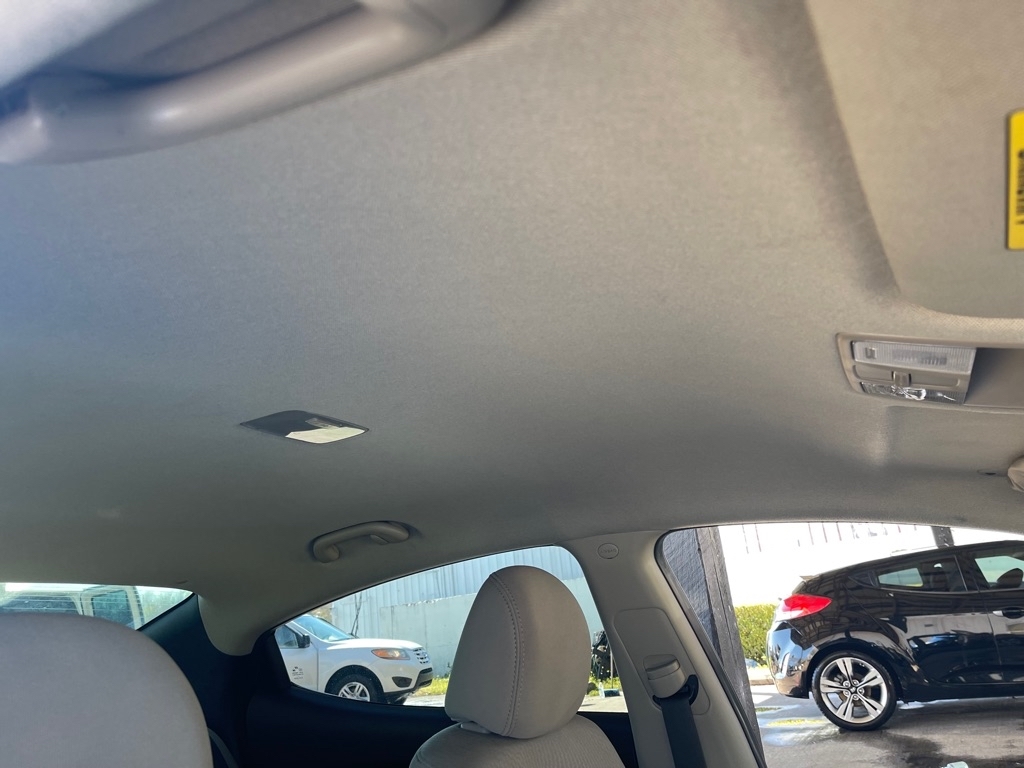 Hyundai Elantra GLS M/T 2014 Hyundai Elantra GLS M/T 2014