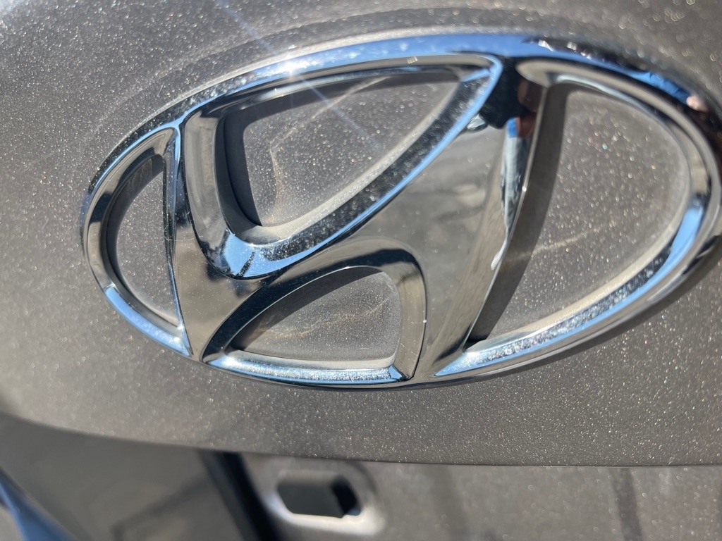 Hyundai Elantra GLS M/T 2014 Hyundai Elantra GLS M/T 2014