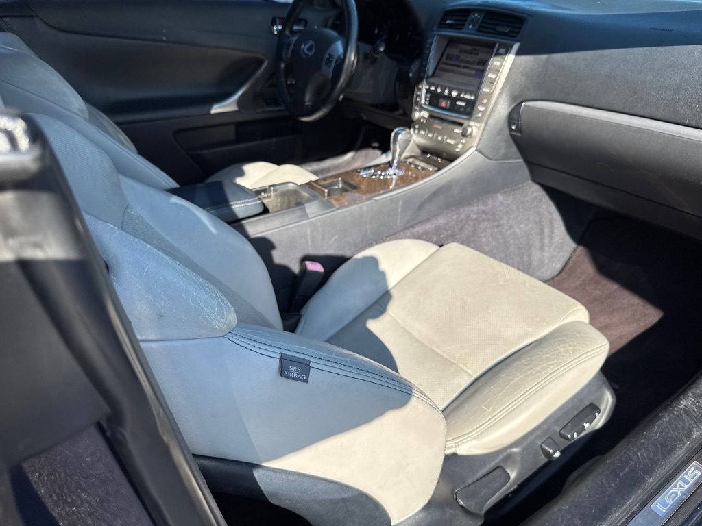 Lexus IS C 350 2012 Lexus IS C 350 2012