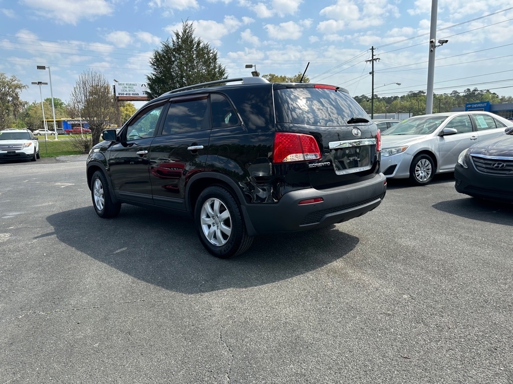 Kia Sorento LX 2WD 2012 Kia Sorento LX 2WD 2012