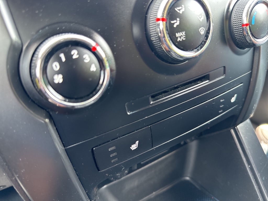 Kia Sorento LX 2WD 2012 Kia Sorento LX 2WD 2012