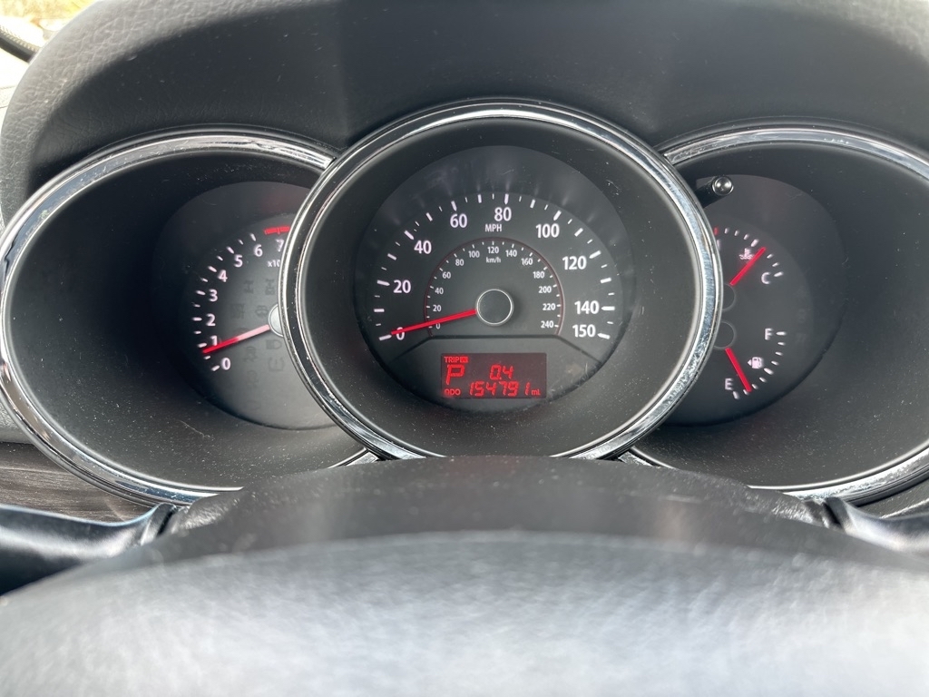 Kia Sorento LX 2WD 2012 Kia Sorento LX 2WD 2012