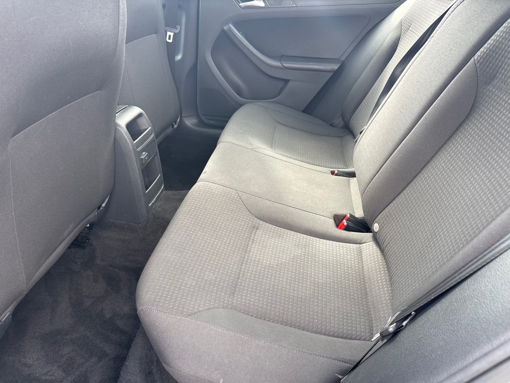 Volkswagen Jetta 1.4T S 6A 2016 Volkswagen Jetta 1.4T S 6A 2016