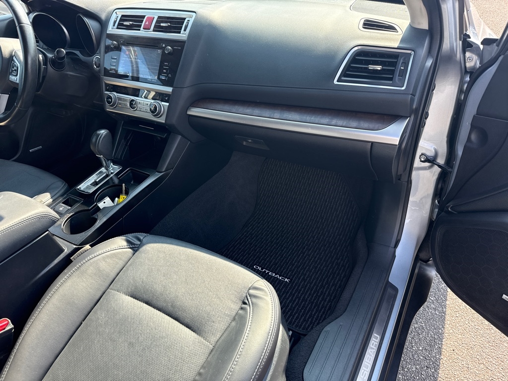 Subaru Outback 3.6R Limited 2017 Subaru Outback 3.6R Limited 2017