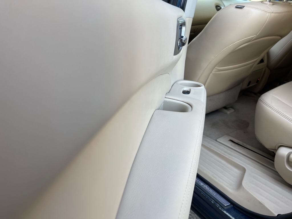 Nissan Pathfinder S 4WD 2014 Nissan Pathfinder S 4WD 2014