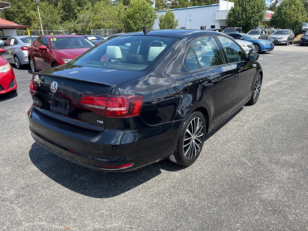 Volkswagen Jetta Sport 6A 2017 Volkswagen Jetta Sport 6A 2017