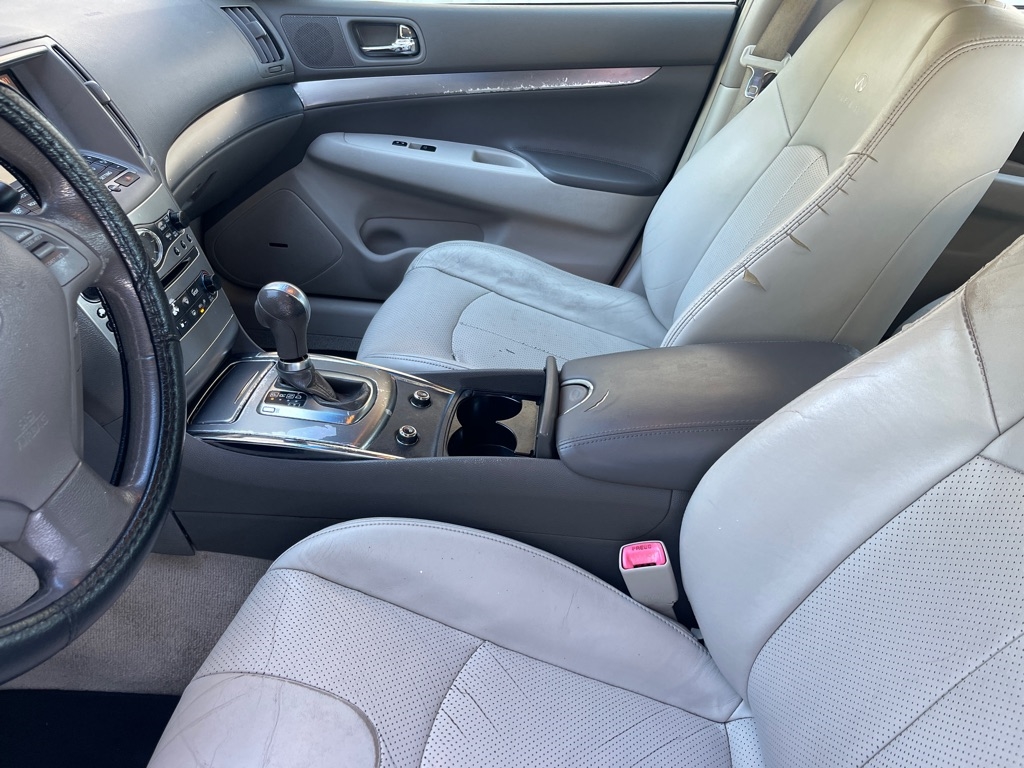 Infiniti G Sedan G37 Sport 6MT 2011 Infiniti G Sedan G37 Sport 6MT 2011