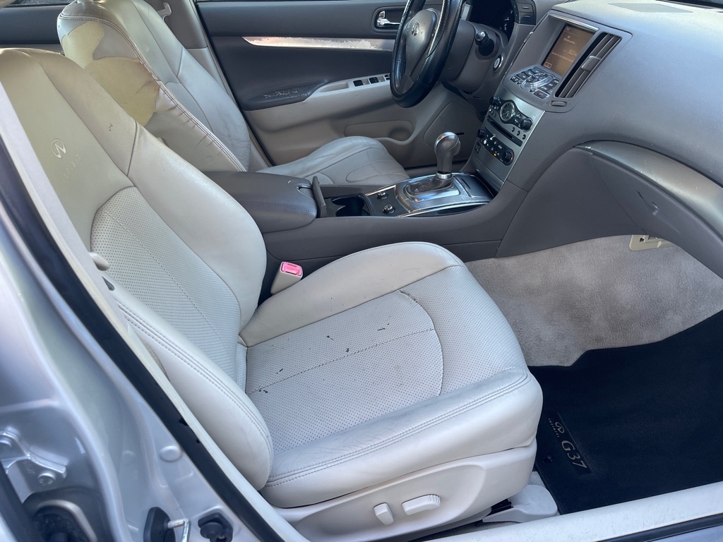 Infiniti G Sedan G37 Sport 6MT 2011 Infiniti G Sedan G37 Sport 6MT 2011