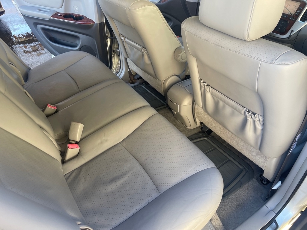 Toyota Highlander Hybrid 2WD 2006 Toyota Highlander Hybrid 2WD 2006