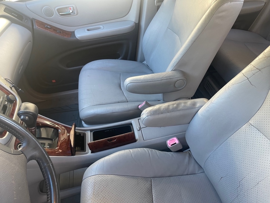 Toyota Highlander Hybrid 2WD 2006 Toyota Highlander Hybrid 2WD 2006