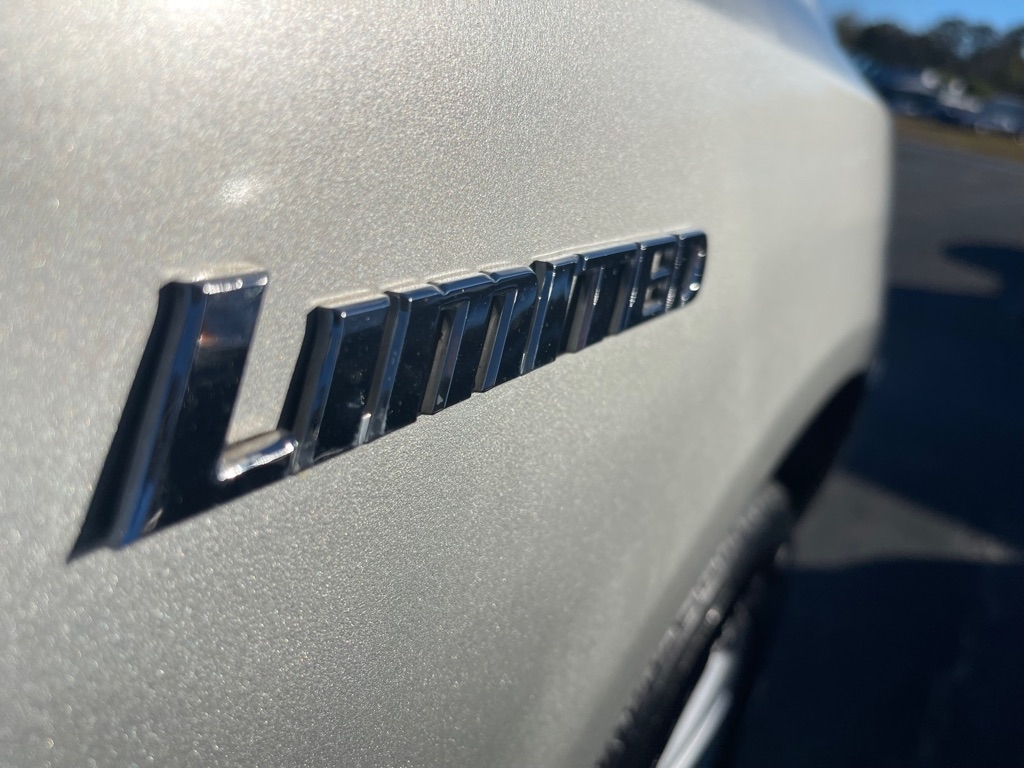 Toyota Highlander Hybrid 2WD 2006 Toyota Highlander Hybrid 2WD 2006