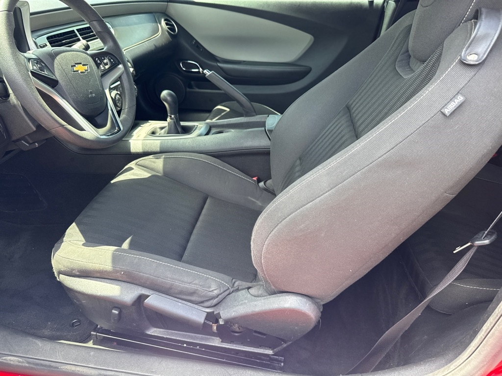 Chevrolet Camaro 1LS Coupe 2015