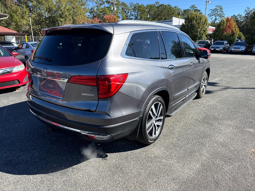 Honda Pilot Touring 2WD 2016