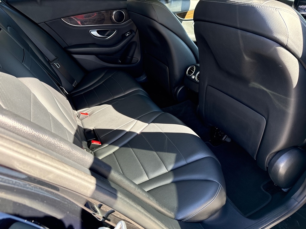 Mercedes-Benz C-Class C300 Sedan 2016 Mercedes-Benz C-Class C300 Sedan 2016