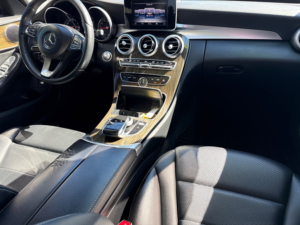 Mercedes-Benz C-Class C300 Sedan 2016 Mercedes-Benz C-Class C300 Sedan 2016